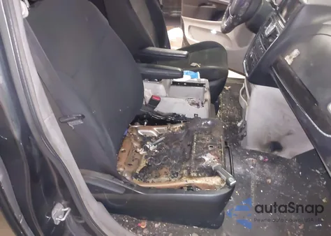 2012 Chrysler Town & Country Touring z USA, uszkodzony, nr VIN 2C4RC1BG6CR106820